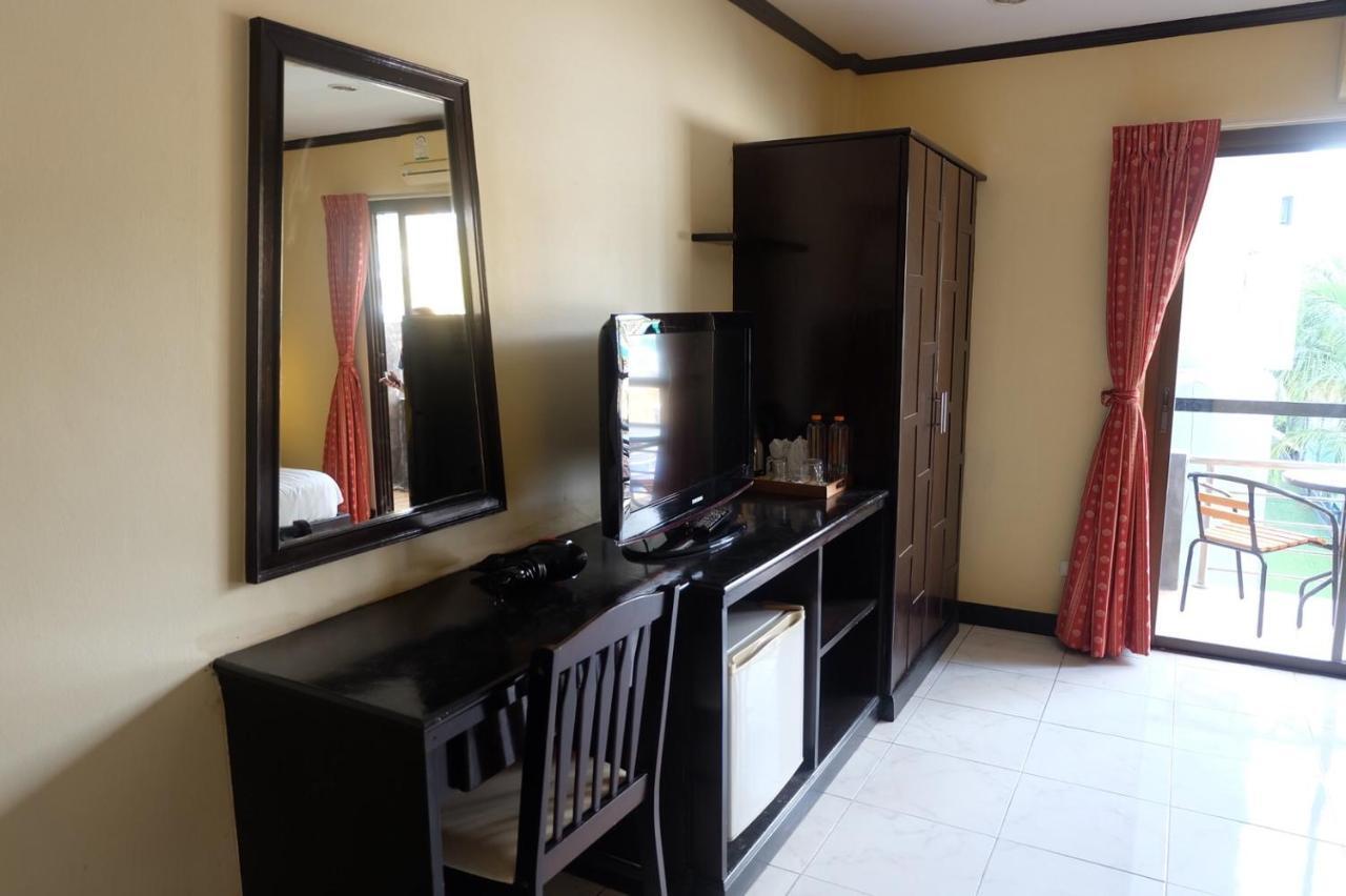 Baantonkhaokata Hotel Bagian luar foto